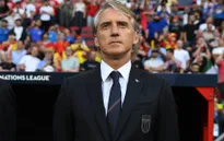 Roberto Mancini từ chức HLV ĐT Italia