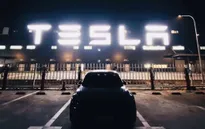 Tesla lại giảm giá xe tại Trung Quốc