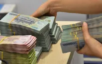 Nhiều ngân hàng tiếp tục giảm lãi suất cho vay