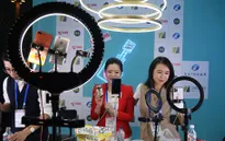 Livestream bán hàng - cơ hội của giới trẻ Trung Quốc