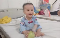Nụ cười hạnh phúc của thiên thần nhỏ