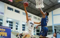 VBA 2023 - Game 55: Trận "derby" miền Trung mãn nhãn với cơn mưa ba điểm