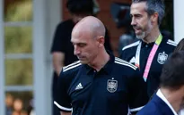 FIFA nghiên cứu ban hành lệnh cấm 15 năm với chủ tịch LĐBĐ Tây Ban Nha