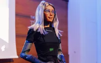 Khi robot trí tuệ nhân tạo làm Tổng giám đốc