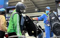 Phí bảo hiểm, carbon... khi đi xe công nghệ: Người tiêu dùng có quyền không lựa chọn