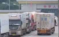 Xuất khẩu nông sản qua cửa khẩu nhộn nhịp đầu năm