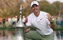 Rory McIlroy vô địch giải golf Dubai Desert Classic