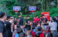 Thang Long Warriors giao lưu bóng rổ tại vùng cao