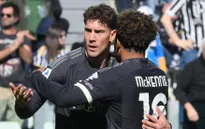 Juventus ngược dòng thắng kịch tính trước Frosinone