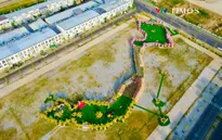 Ấn tượng đường hoa xuân hình bản đồ Việt Nam ở Kiên Giang