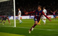 Thắng nhàn Napoli, Barcelona tiến vào tứ kết Champions League