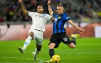 Inter Milan chia điểm với Napoli trên sân nhà