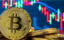 Bitcoin hướng tới kỷ lục của năm 2021