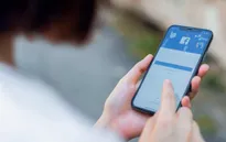 Facebook bị sập, người dùng "than trời"