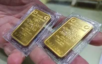 Trước giờ đấu thầu vàng, giá giảm sâu hơn triệu đồng mỗi lượng