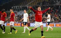 Thắng Lazio, AS Roma áp sát top 4 Serie A