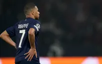 Kylian Mbappe chia tay PSG