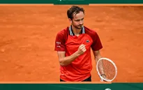 Daniil Medvedev giành quyền vào vòng 3 Italia mở rộng