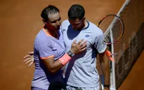 Rafael Nadal dừng bước ở vòng 2 Italia mở rộng