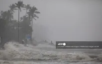 Bão Remal đổ bộ Bangladesh và Ấn Độ