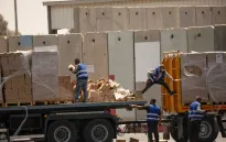 Viện trợ vào Gaza vẫn rất khó khăn dù Israel ngừng bắn chiến thuật