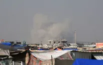 Israel tăng cường ném bom tại Gaza