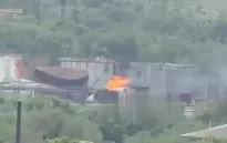 Tổng thống Zelensky nói máy bay không người lái Ukraine tấn công hơn 30 cơ sở dầu khí của Nga