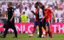 Barcelona "hưởng lợi" từ chấn thương của Pedri