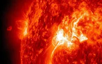 NASA triển khai nghiên cứu về sóng vô tuyến mặt trời