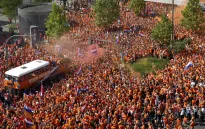 Xô xát giữa cổ động viên Anh và Hà Lan tại Dortmund