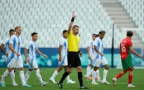 Nhìn lại sự cố hi hữu “có một không hai” trong trận Olympic Argentina - Morocco