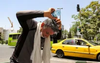 Iran rút ngắn thời gian làm việc do nắng nóng