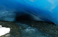 Sông băng Alpine ở Italy tan chảy do nhiệt độ cao