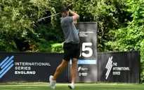 Peter Uihlein dẫn đầu sau vòng 3 giải golf International Series England