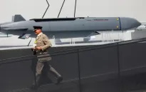 Ukraine kêu gọi cho phép sử dụng vũ khí tầm xa để tấn công sâu vào lãnh thổ Nga