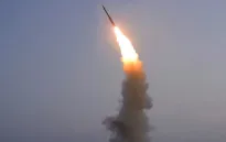 NATO, Ba Lan mâu thuẫn về kịch bản bắn hạ tên lửa Nga trong không phận Ukraine