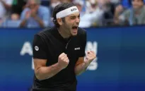 Hạ Alexander Zverev, Taylor Fritz vào bán kết đơn nam Mỹ mở rộng