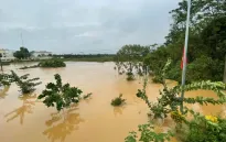Sơ tán người dân bãi bồi huyện Phúc Thọ, Hà Nội