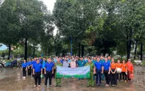 Tuổi trẻ TP Hồ Chí Minh đồng loạt ra quân xóa quảng cáo bẩn