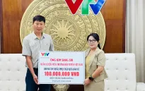 HLV tuyển Việt Nam Kim Sang-sik ủng hộ 100 triệu đồng khắc phục hậu quả bão lũ