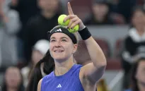 Hạ Aryna Sabalenka, Karolina Muchova vào bán kết đơn nữ Trung Quốc mở rộng