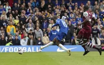 Nicolas Jackson có nguy cơ bị cấm thi đấu vì tát đối thủ: Chelsea lao đao trước đại chiến Liverpool?