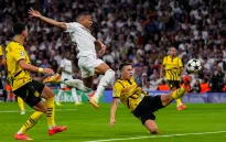 Vinicius lập hat-trick, Real Madrid ngược dòng khó tin trước Dortmund
