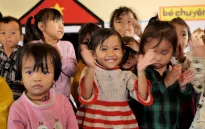 Những bữa cơm hạnh phúc ở điểm trường Tả Củ Tỷ
