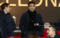 Barcelona phủ nhận tin đồn về Haaland và Gyokeres