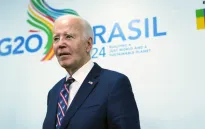 Tổng thống Mỹ Joe Biden lần đầu phê duyệt cấp mìn chống bộ binh cho Ukraine
