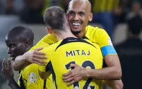 Al Ittihad vươn lên dẫn đầu Saudi Pro League