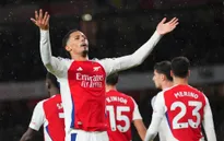 Arsenal buộc Amorim nhận thua trận đầu tiên