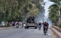 Nóng: Chiếm giữ Damascus, quân nổi dậy Syria tuyên bố chính quyền Tổng thống al-Assad sụp đổ sau 24 năm cầm quyền