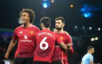 Man Utd ngược dòng đánh bại Man City